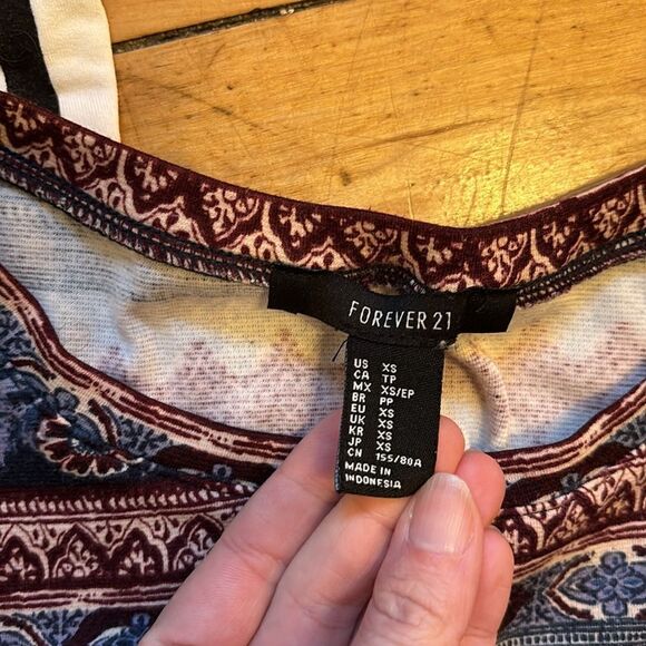 Bundle of 2 Women’s Patterned maxi and 3/4 Sleeve Dresses Size XS - Picture 4 of 11